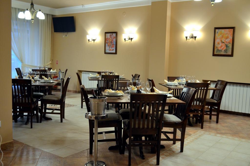 Vila Gardenia Hotel Oradea Bagian luar foto